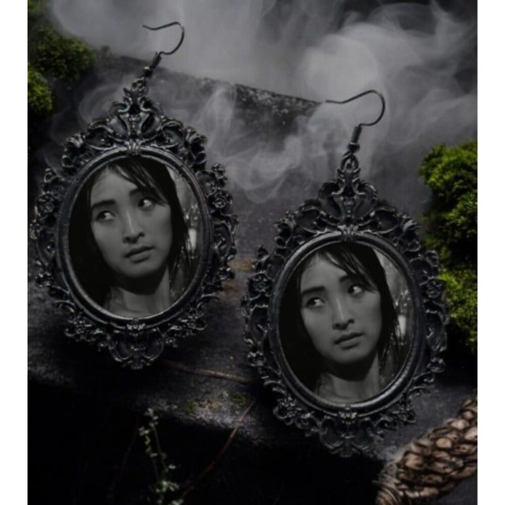 The Housemaid Earrings 1960 Horror Movie Jewelry Kim Ki-Young